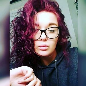 Meet your Posher, Sydney